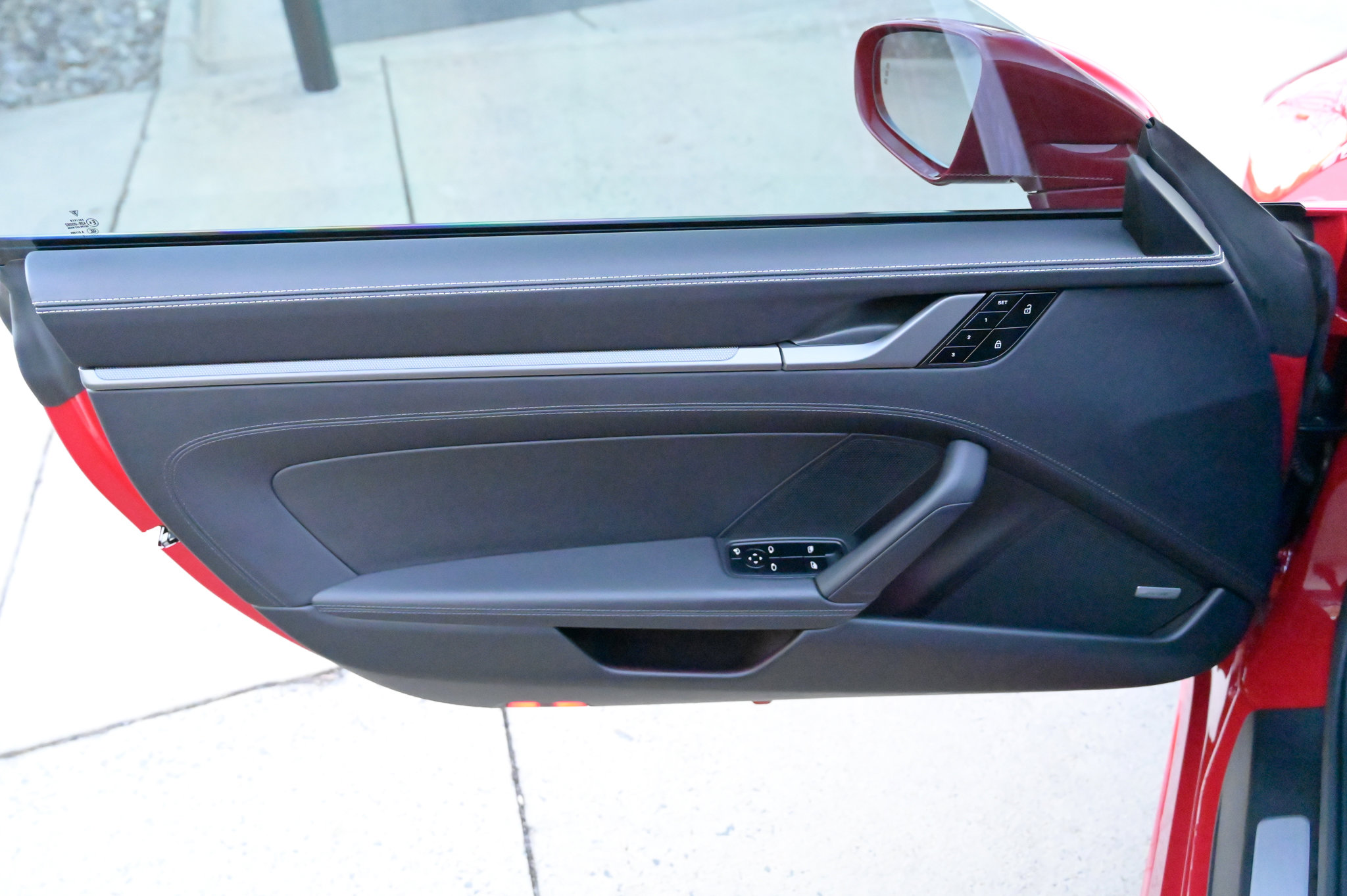 Used 2021 Porsche 911 Targa 4S image 21