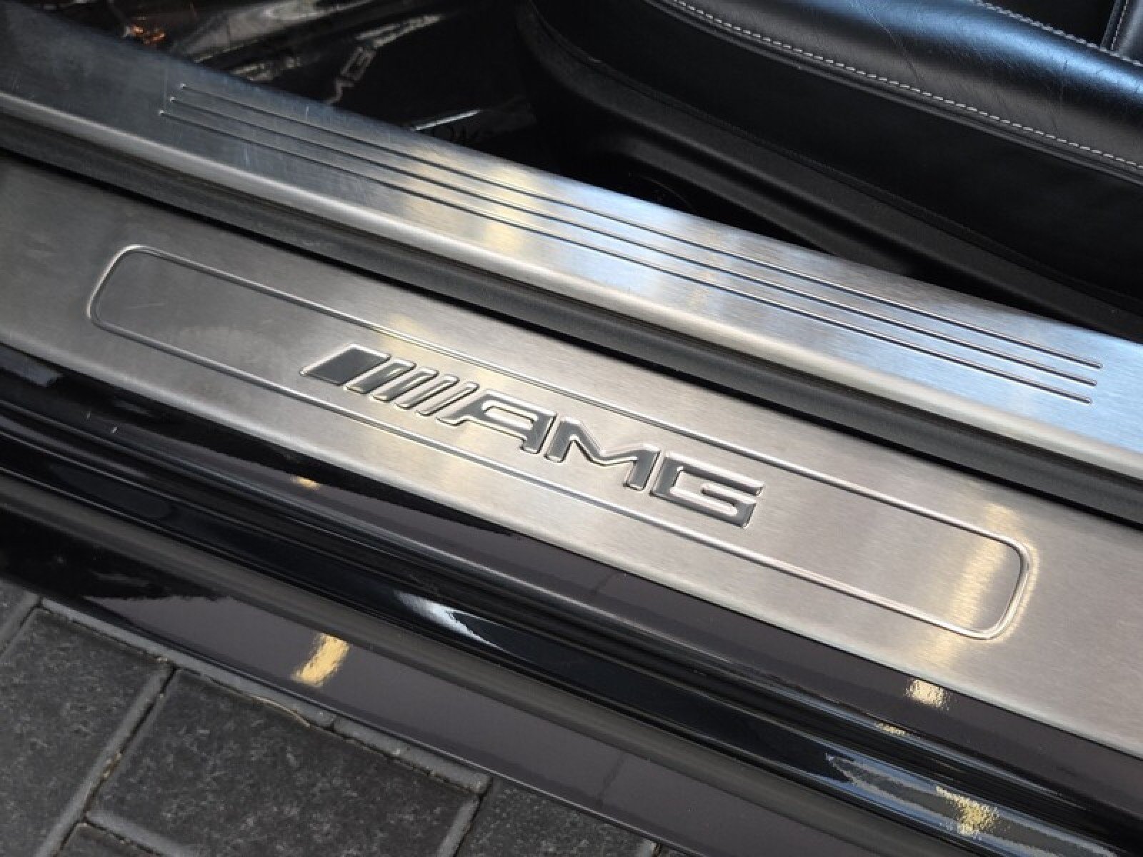 Used 2012 Mercedes-Benz SLS AMG Roadster image 22