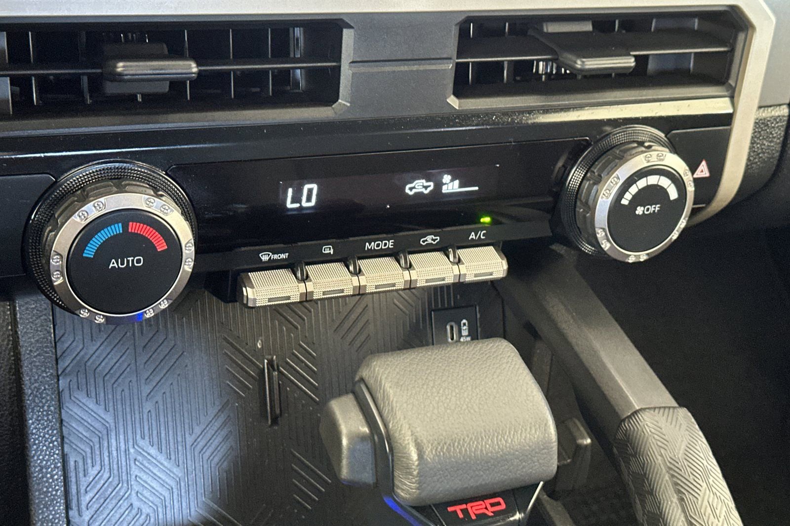 Used 2024 Toyota Tacoma TRD Sport RWD image 21
