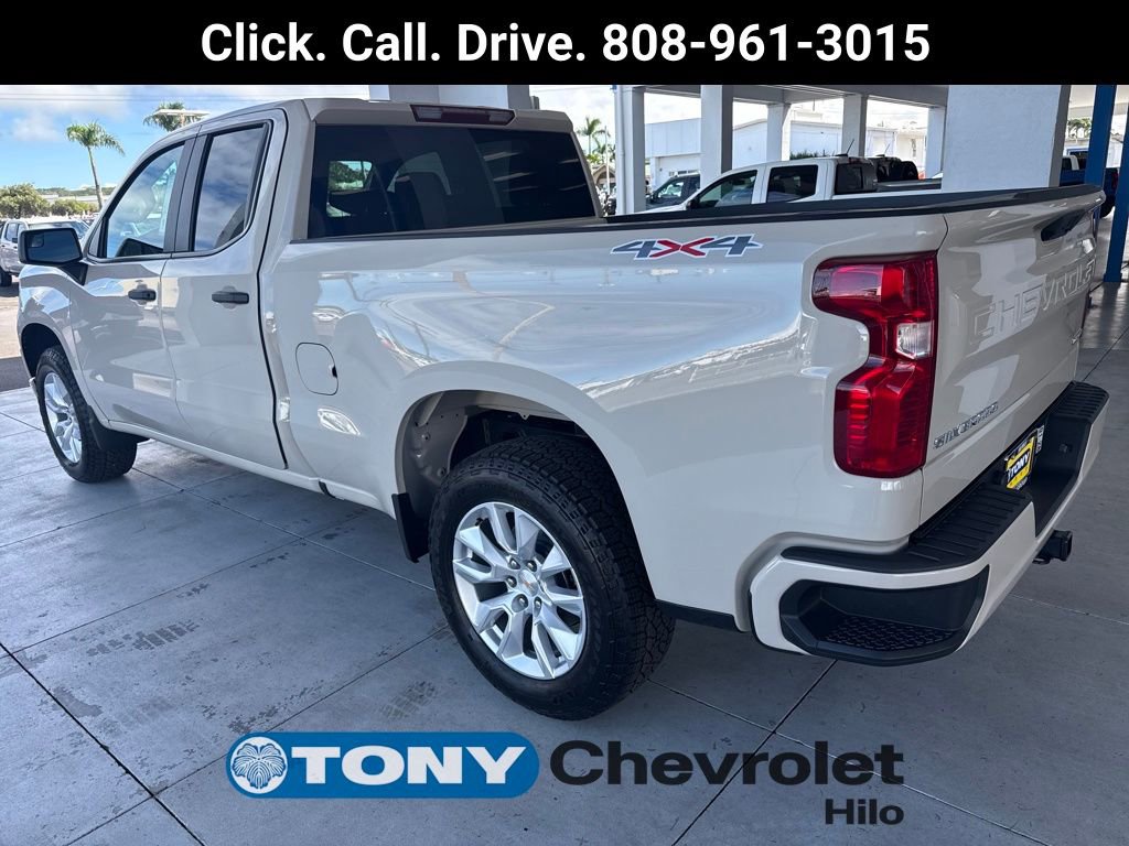New 2026 Chevrolet Silverado 1500 Custom image 3