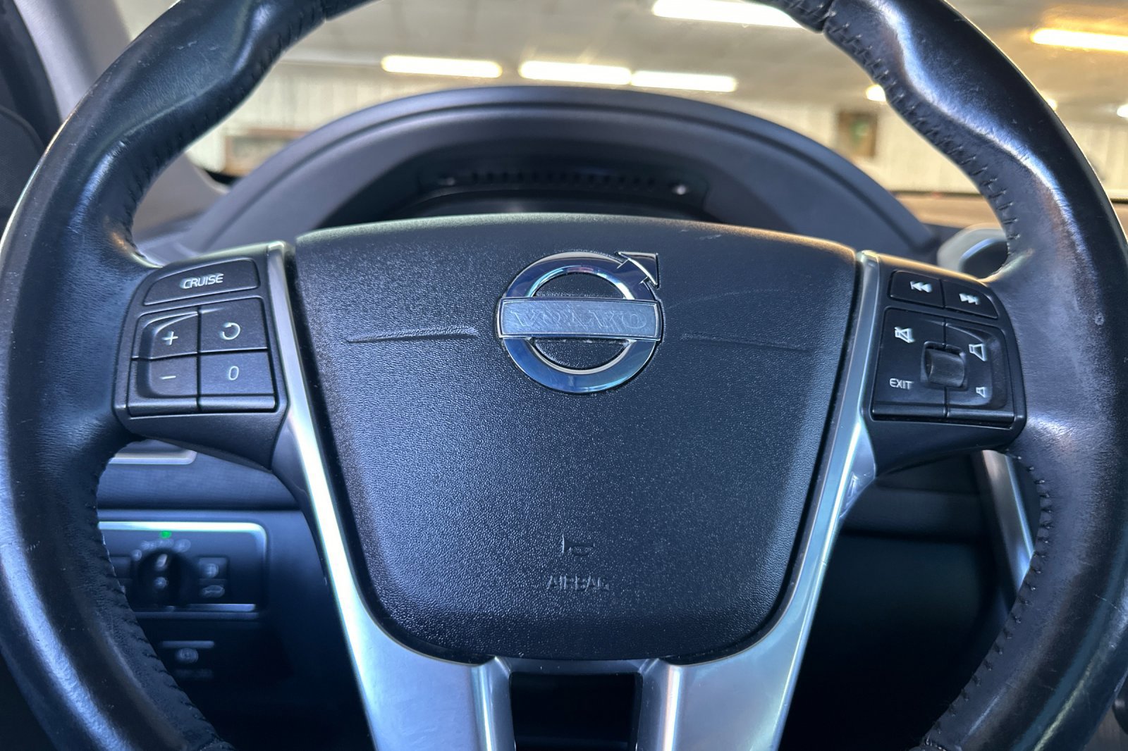 Used 2014 Volvo XC60 3.2 AWD/4WD image 23