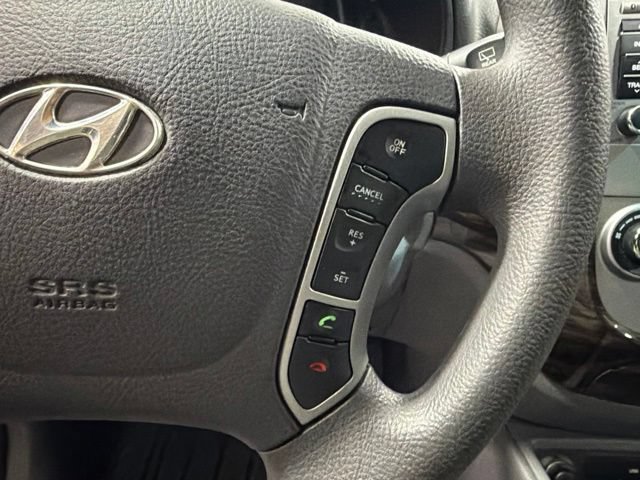Used 2011 Hyundai Santa Fe GLS FWD image 17