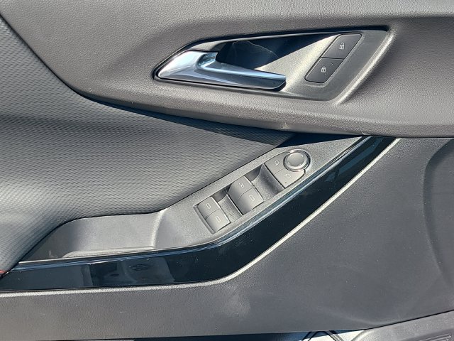New 2027 Chevrolet Equinox RS FWD image 20