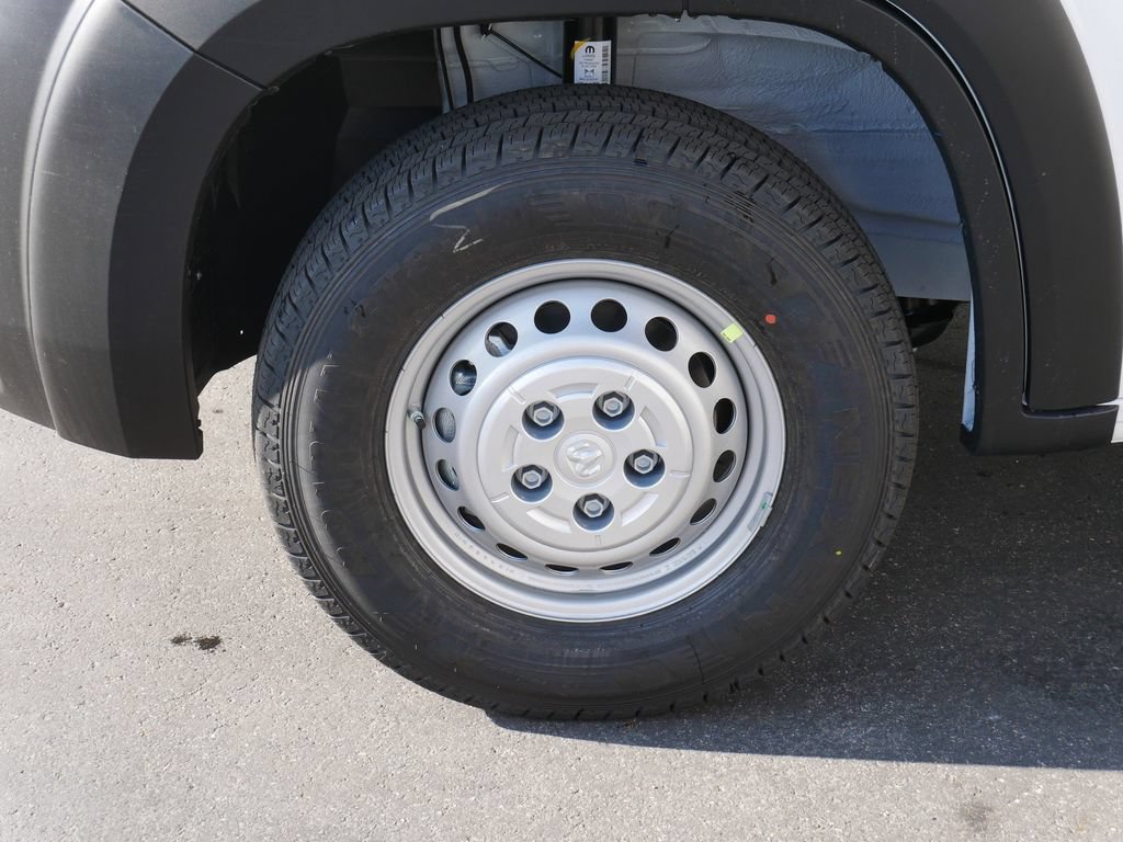 New 2026 RAM ProMaster 2500 w/ Convenience Group FWD image 4
