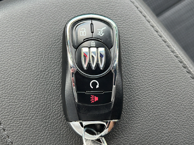 Used 2025 Buick Envista Preferred w/ Convenience II Package FWD image 26