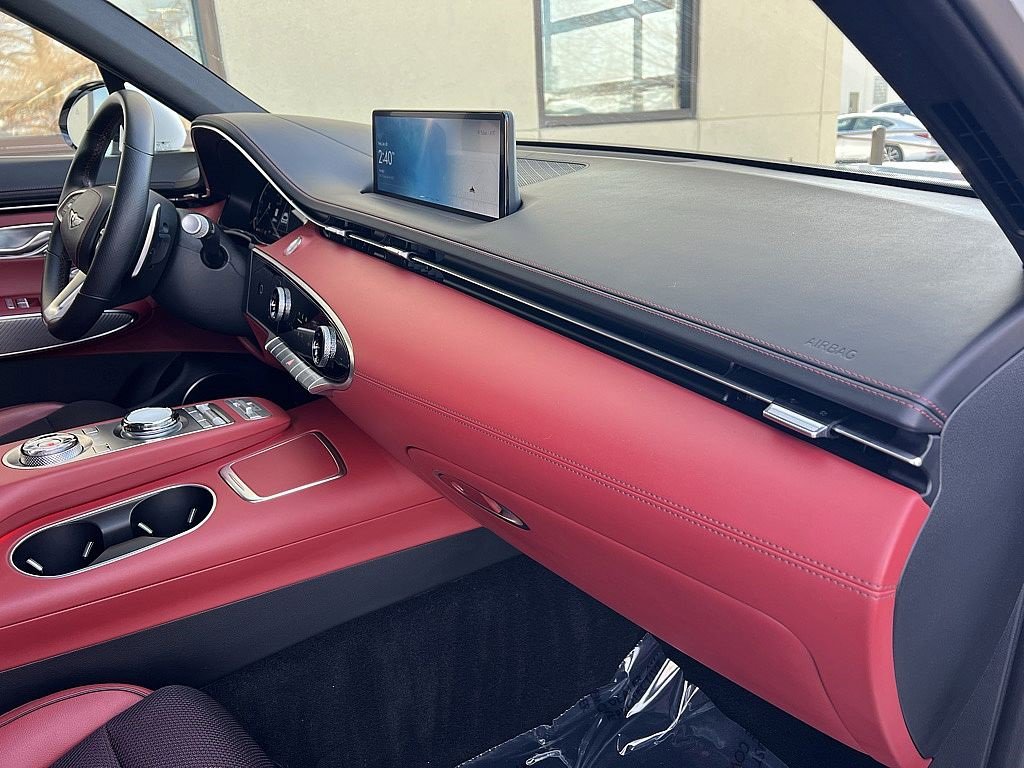 Used 2023 Genesis GV70 2.5T w/ Sport Prestige Package image 26