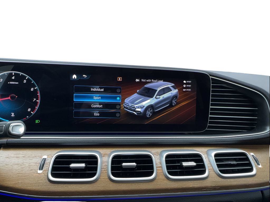Used 2021 Mercedes-Benz GLE 350 w/ AMG Line Exterior image 47
