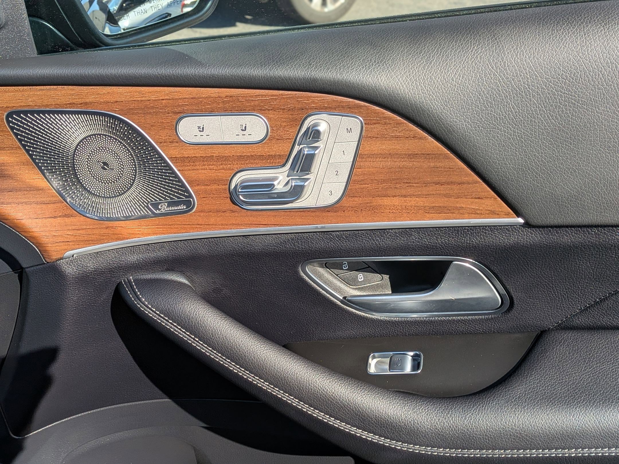 Certified 2025 Mercedes-Benz GLE 580 4MATIC image 39