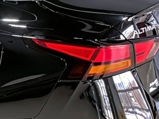 New 2026 Nissan Altima 2.5 SV AWD/4WD image 10