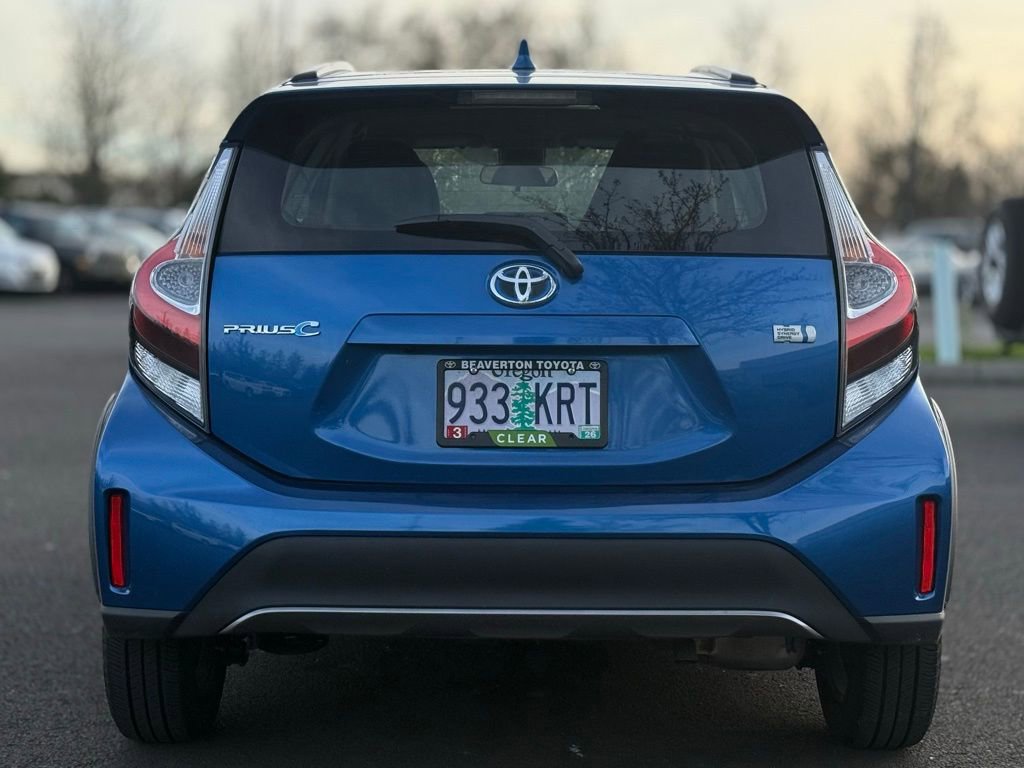 Used 2018 Toyota Prius C Four image 4