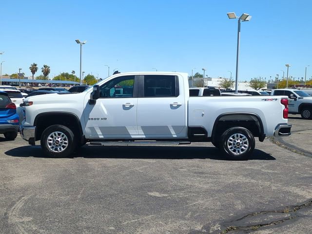 Used 2025 Chevrolet Silverado 2500 LT w/ Convenience Package AWD/4WD image 5
