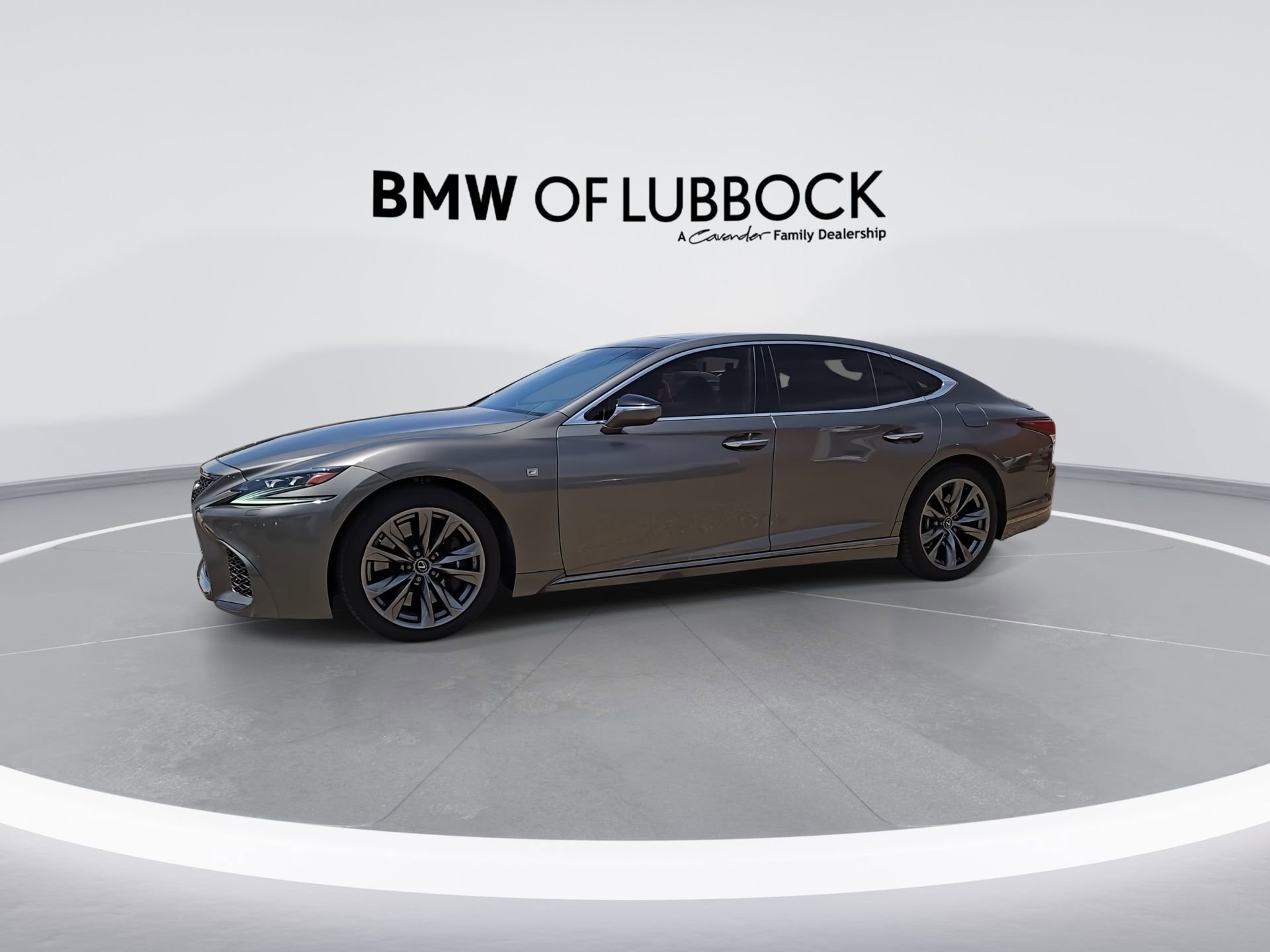 Used 2019 Lexus LS 500 F Sport w/ Accessory Package (Z2) RWD image 5