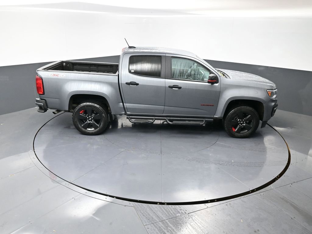 Used 2022 Chevrolet Colorado LT w/ Redline Special Edition image 14