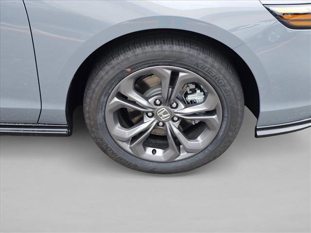 New 2026 Honda Accord EX-L image 9