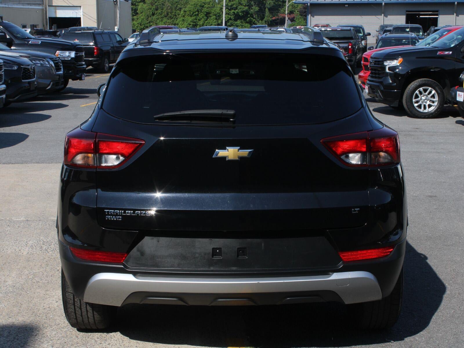 Used 2022 Chevrolet TrailBlazer LT AWD/4WD image 6