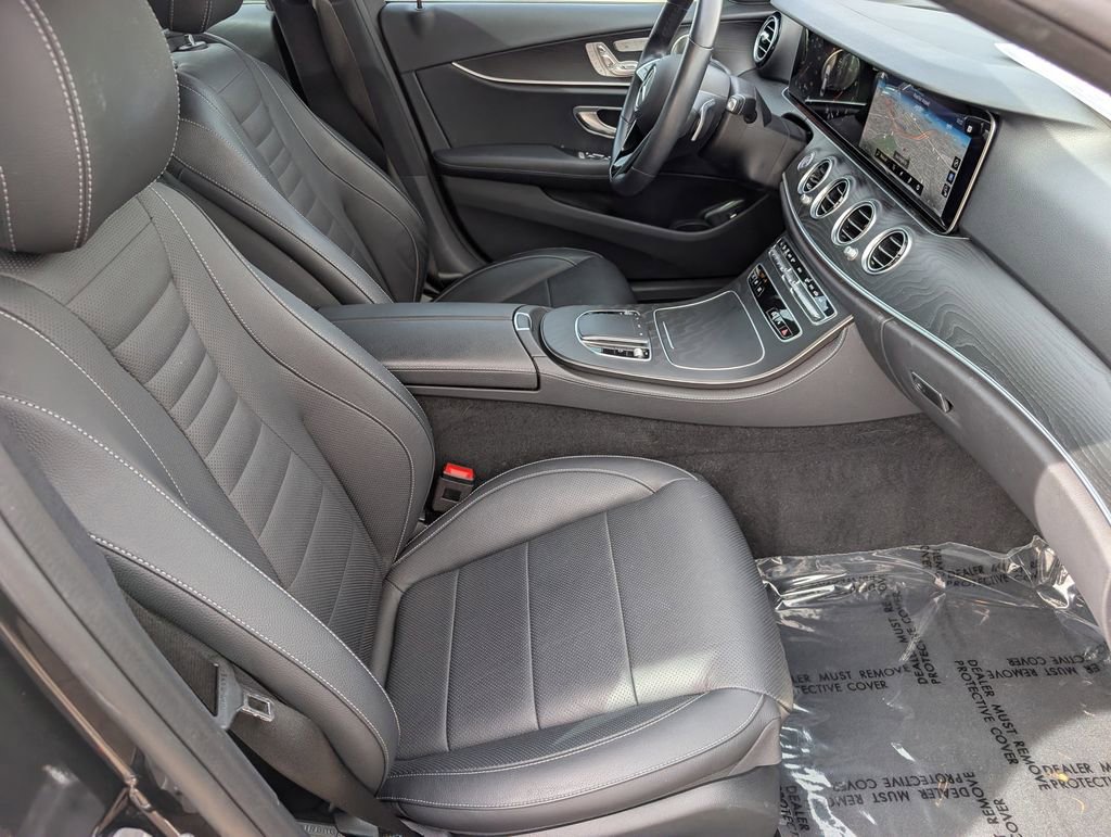 Used 2022 Mercedes-Benz E 350 4MATIC Sedan image 12