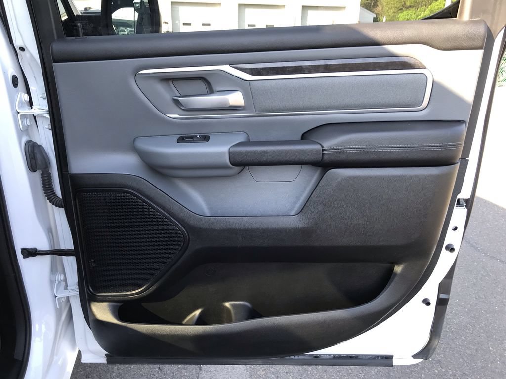 Used 2022 RAM 1500 Big Horn AWD/4WD image 14