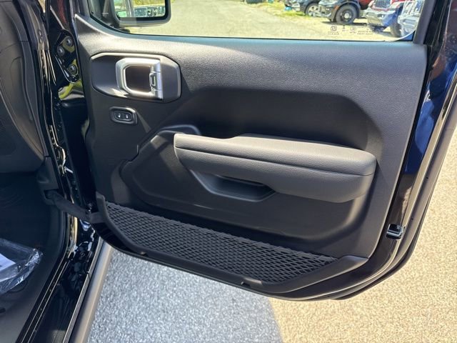New 2026 Jeep Gladiator Mojave AWD/4WD image 24