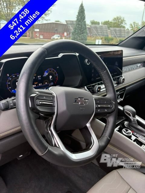 Used 2025 Chevrolet Colorado ZR2 w/ Technology Package AWD/4WD image 20