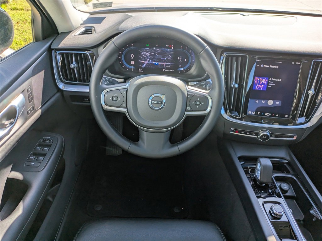 Certified 2025 Volvo S60 B5 Core image 15
