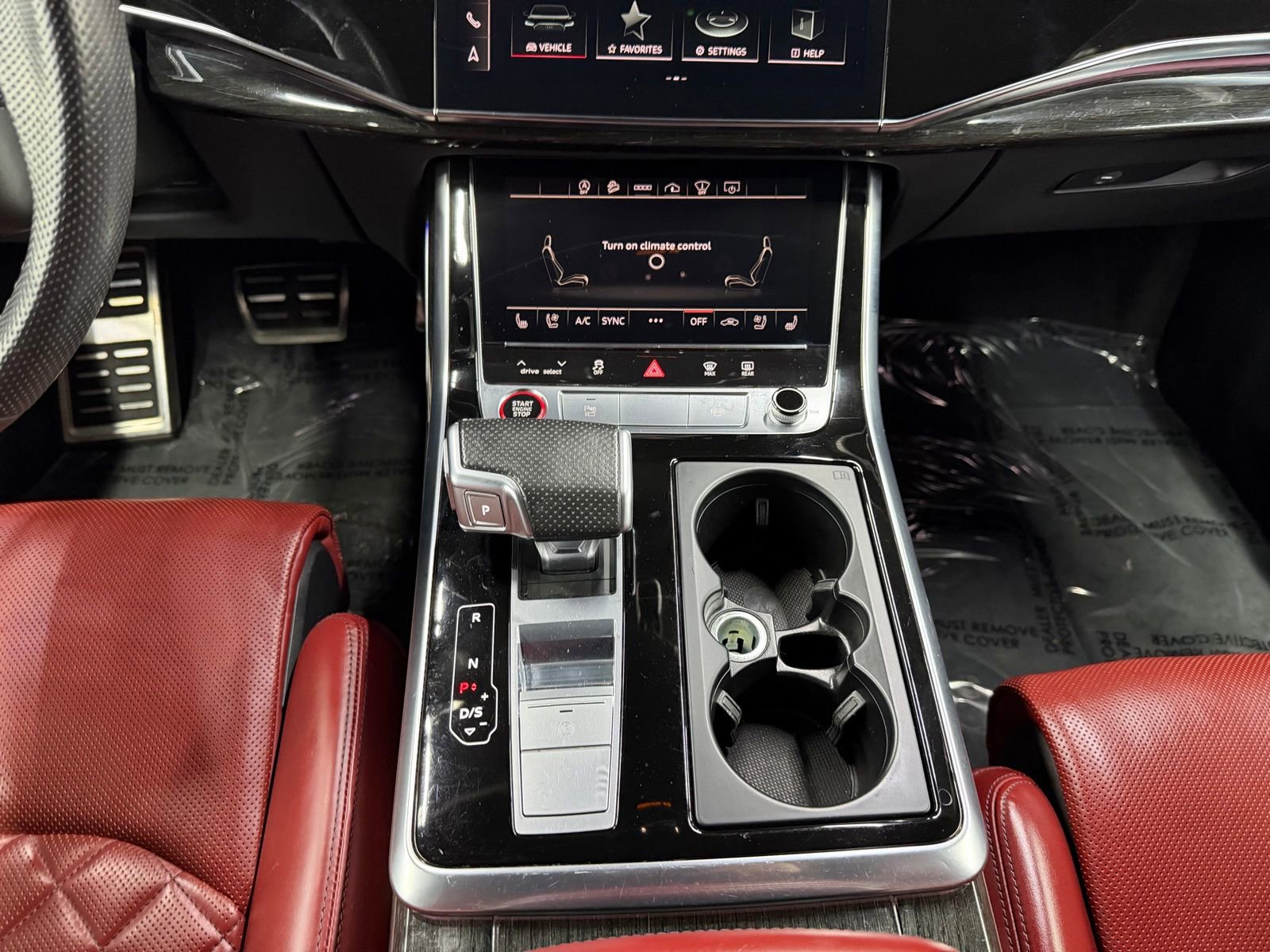 Used 2022 Audi SQ8 Prestige w/ Prestige Package image 16