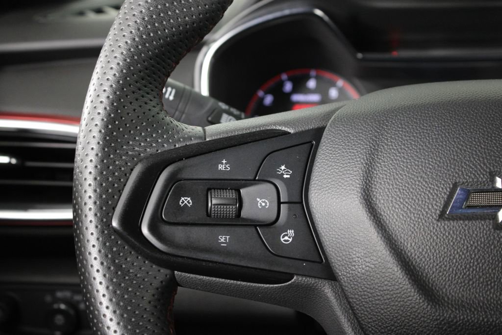 Used 2023 Chevrolet TrailBlazer RS image 25