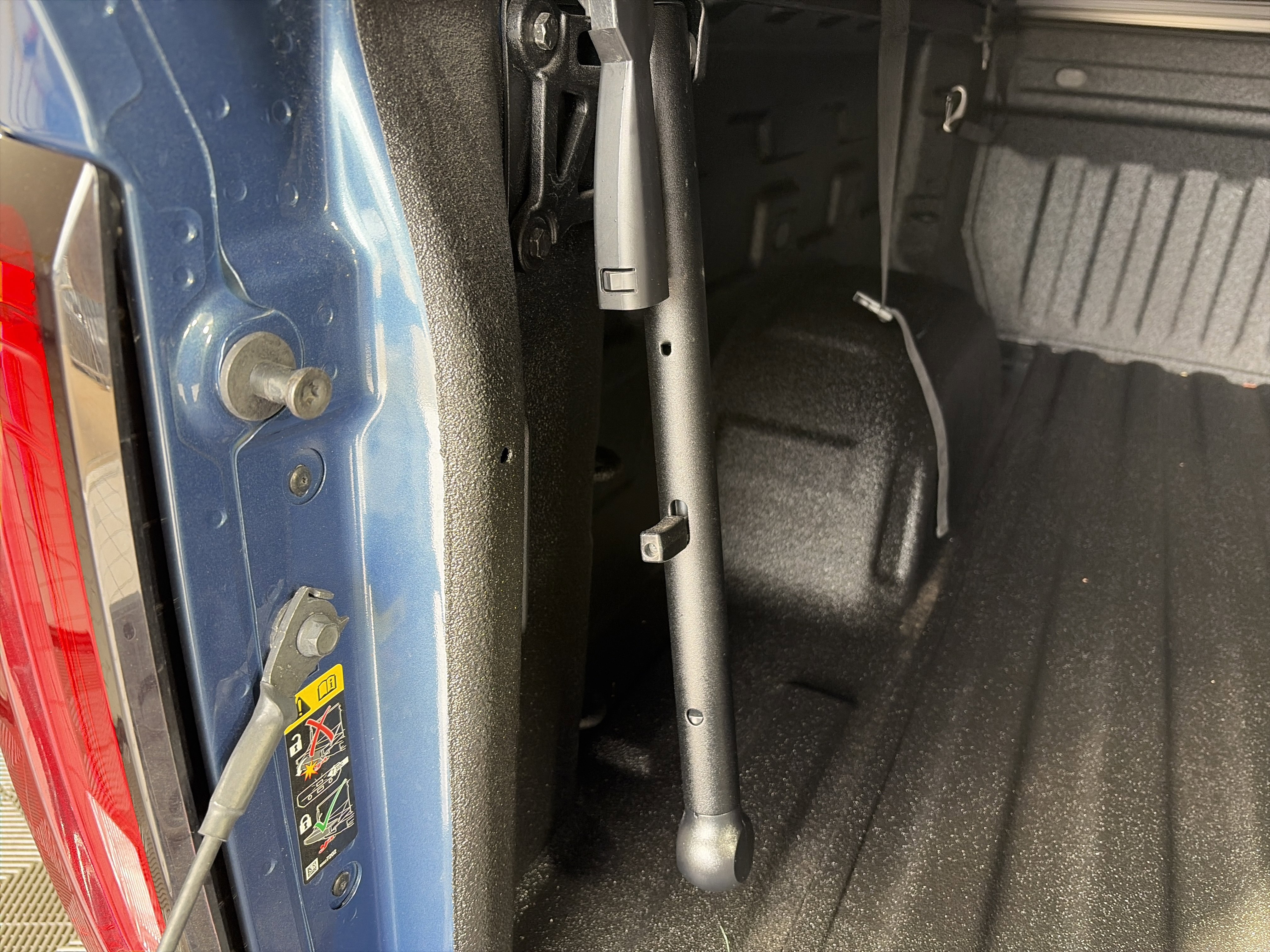 Certified 2025 GMC Sierra 1500 Denali w/ Denali Reserve Package image 13