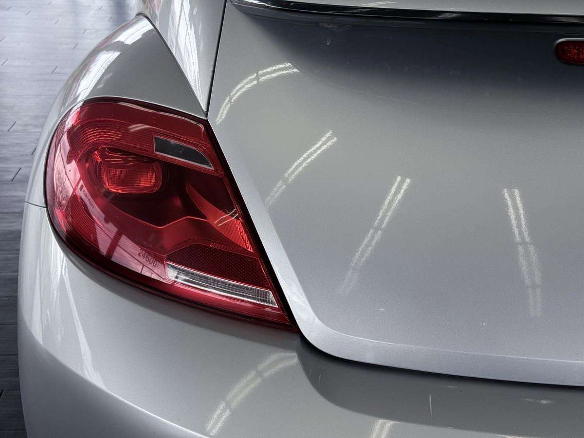 Used 2015 Volkswagen Beetle 1.8T image 12