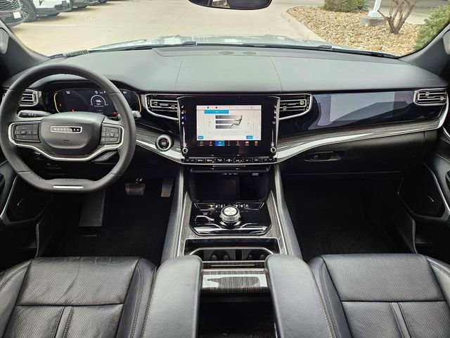 Used 2022 Jeep Wagoneer Series II image 12