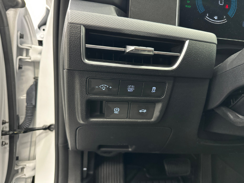 Certified 2025 Hyundai Sonata SEL FWD image 30