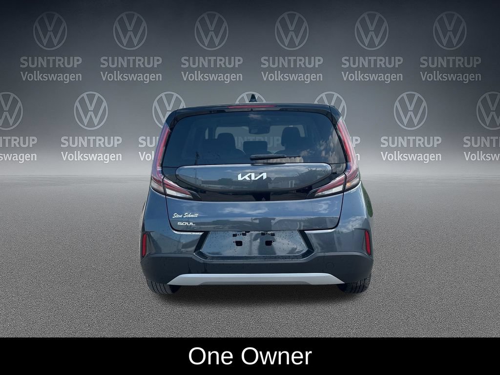 Used 2023 Kia Soul S FWD image 4