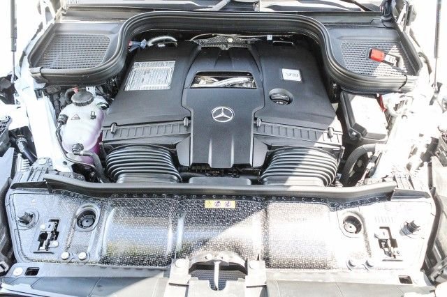 New 2025 Mercedes-Benz GLS 580 4MATIC image 30