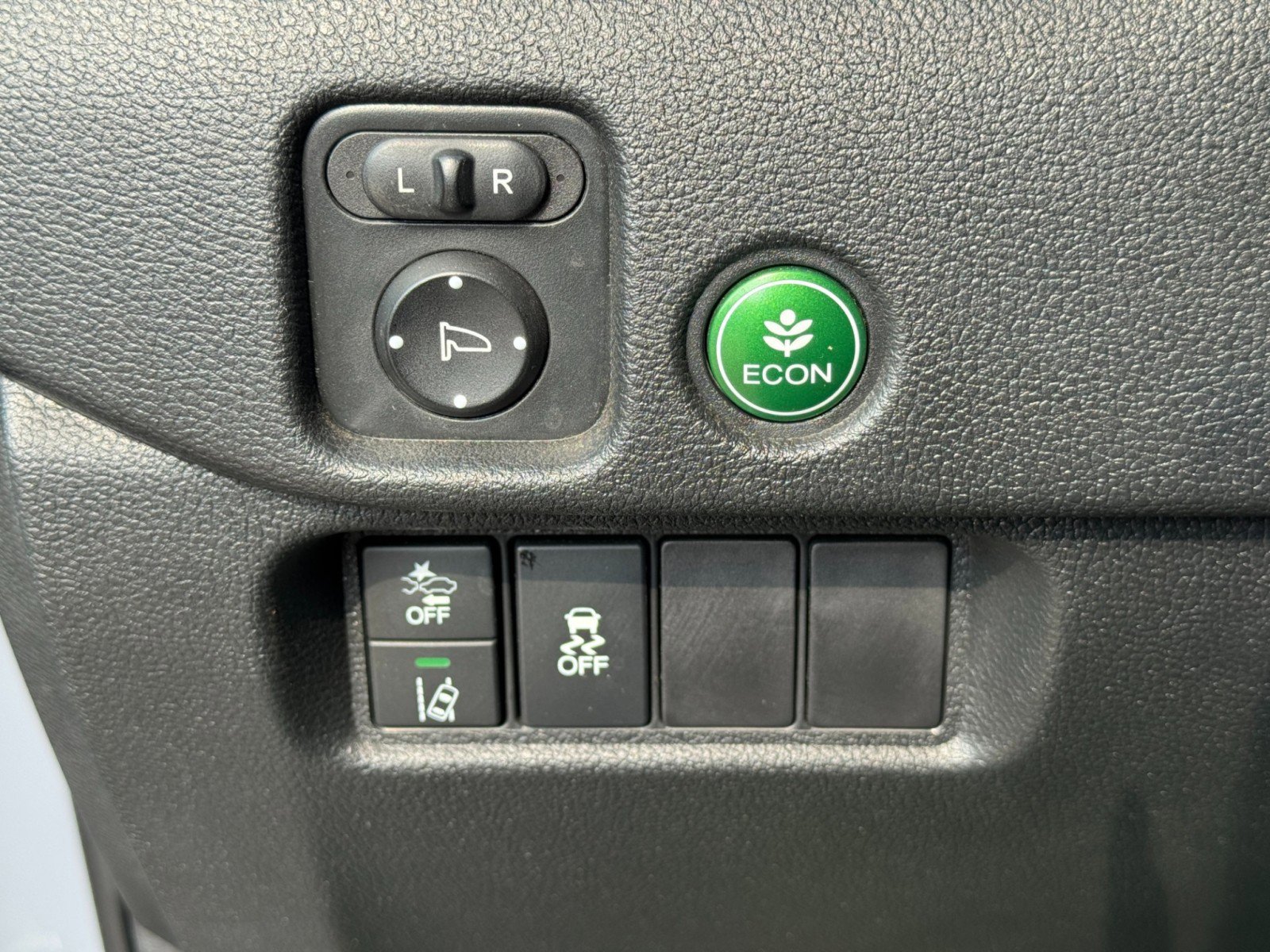 Used 2022 Honda Pilot Sport image 16