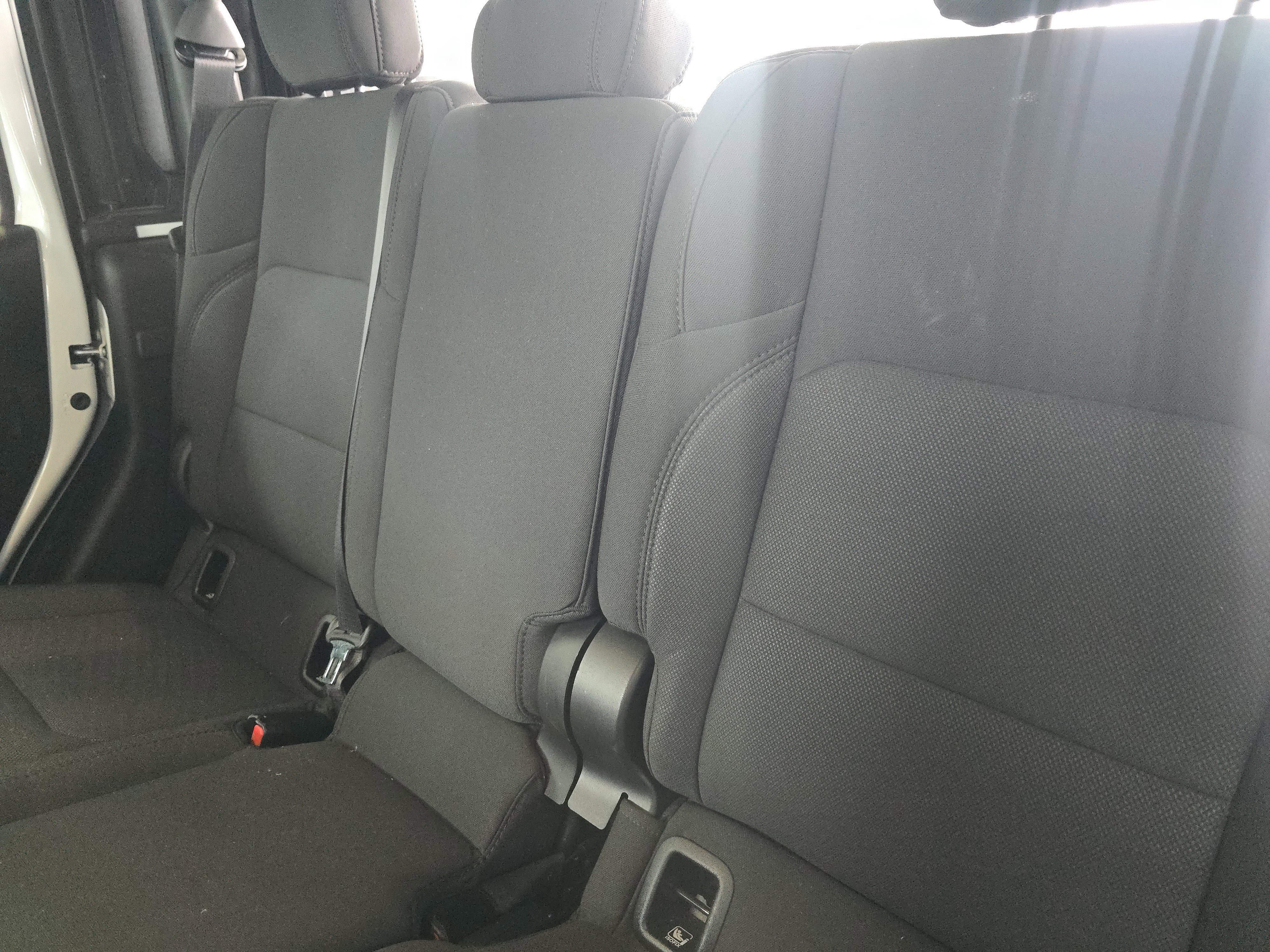 Used 2023 Jeep Gladiator Sport w/ Trailer Tow Package image 26