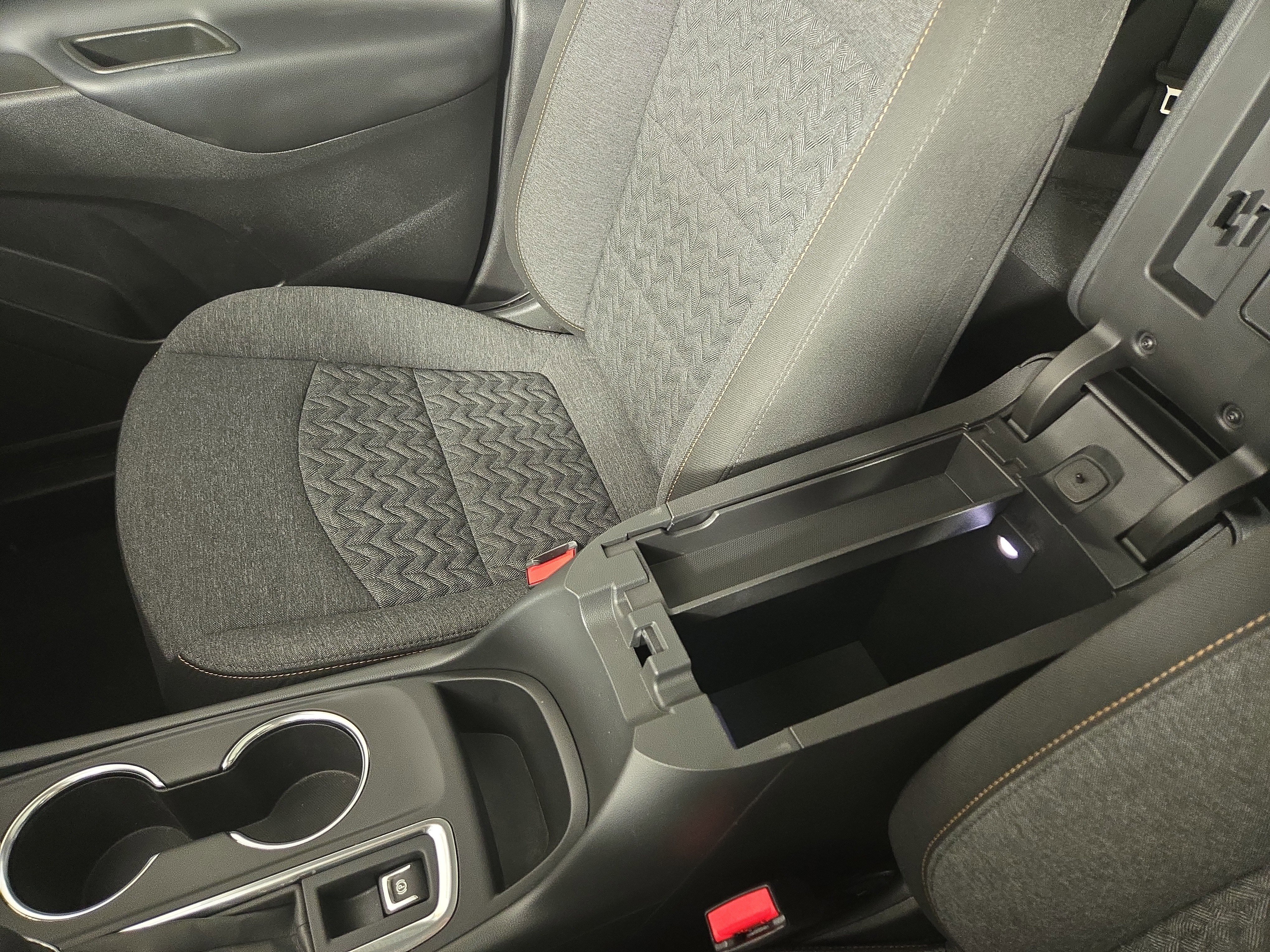 Certified 2022 Chevrolet Equinox LT image 30