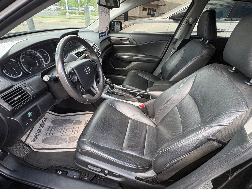 Used 2015 Honda Accord EX-L image 8