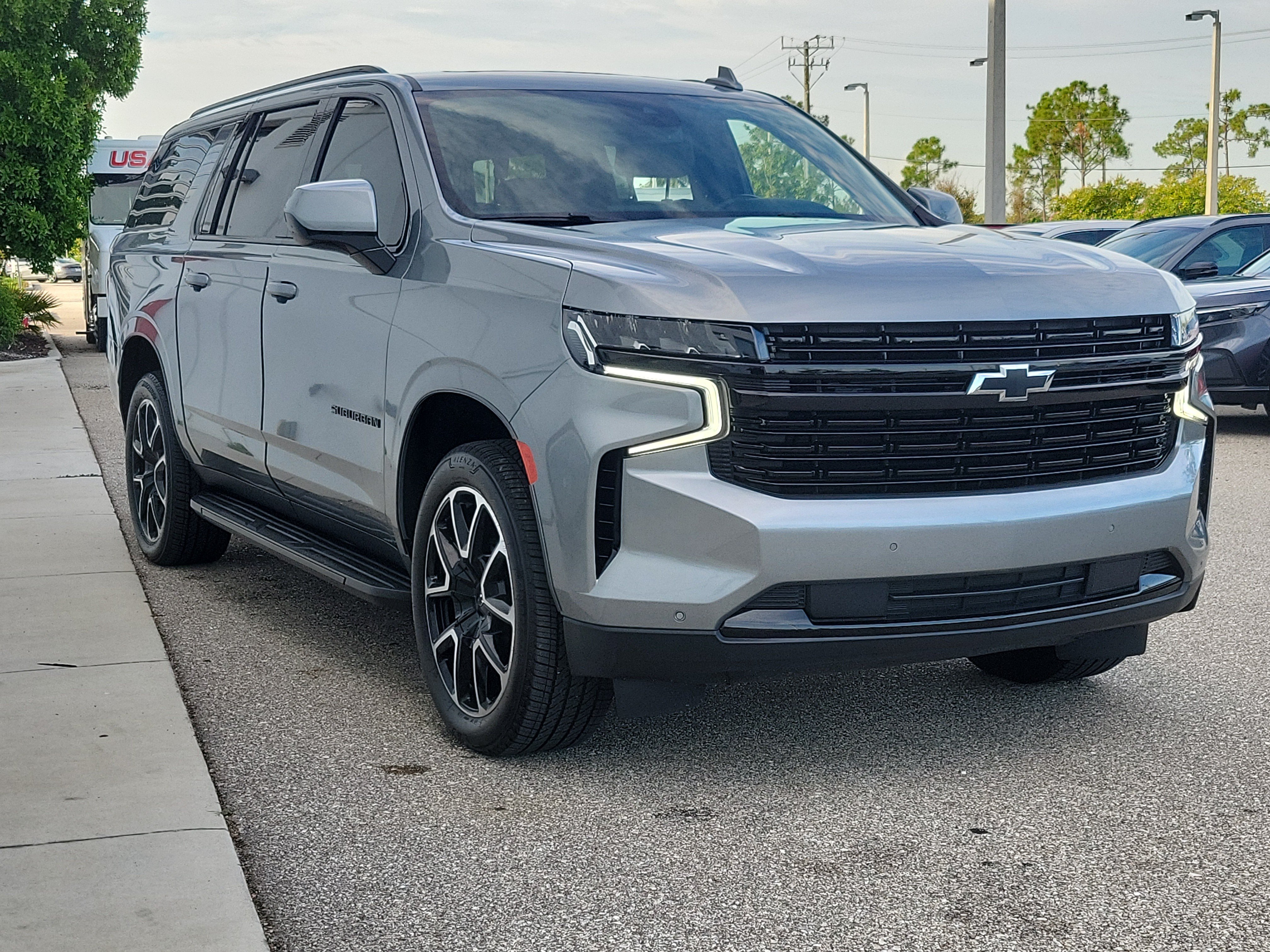 Used 2023 Chevrolet Suburban RST