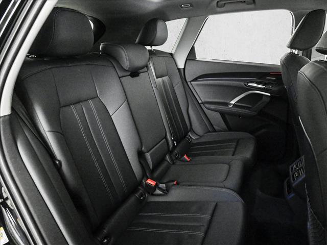 Certified 2025 Audi Q5 Premium Plus w/ Premium Plus image 21