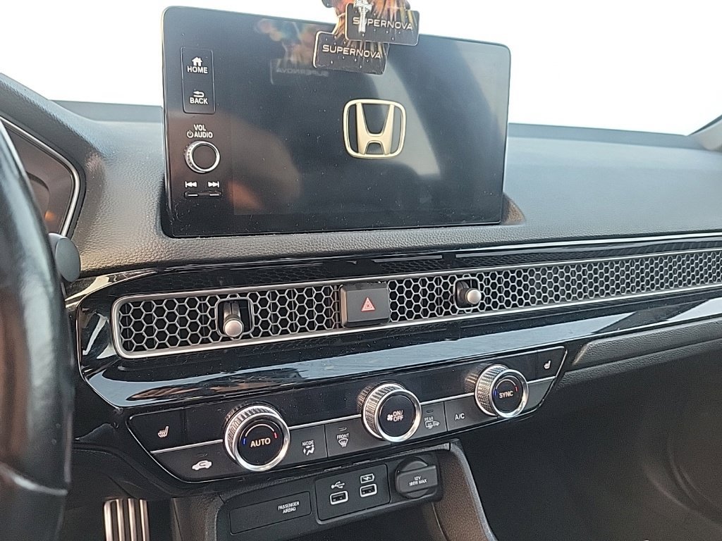 Used 2022 Honda Civic Sport Touring image 9