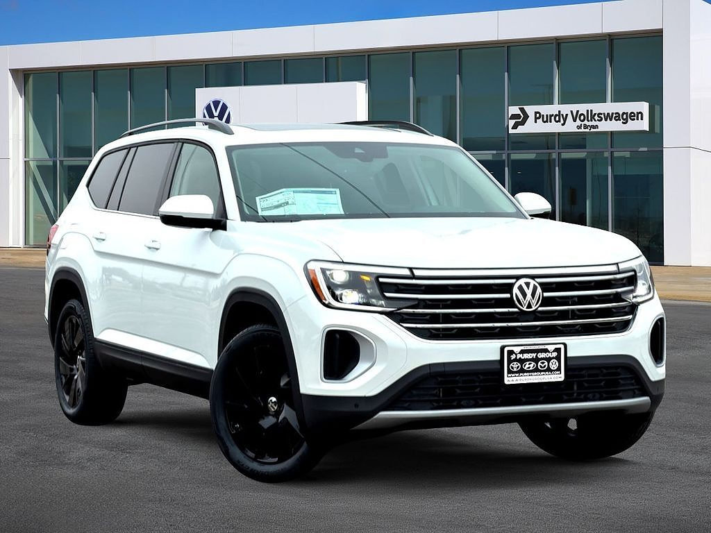 New 2026 Volkswagen Atlas SE FWD image 1