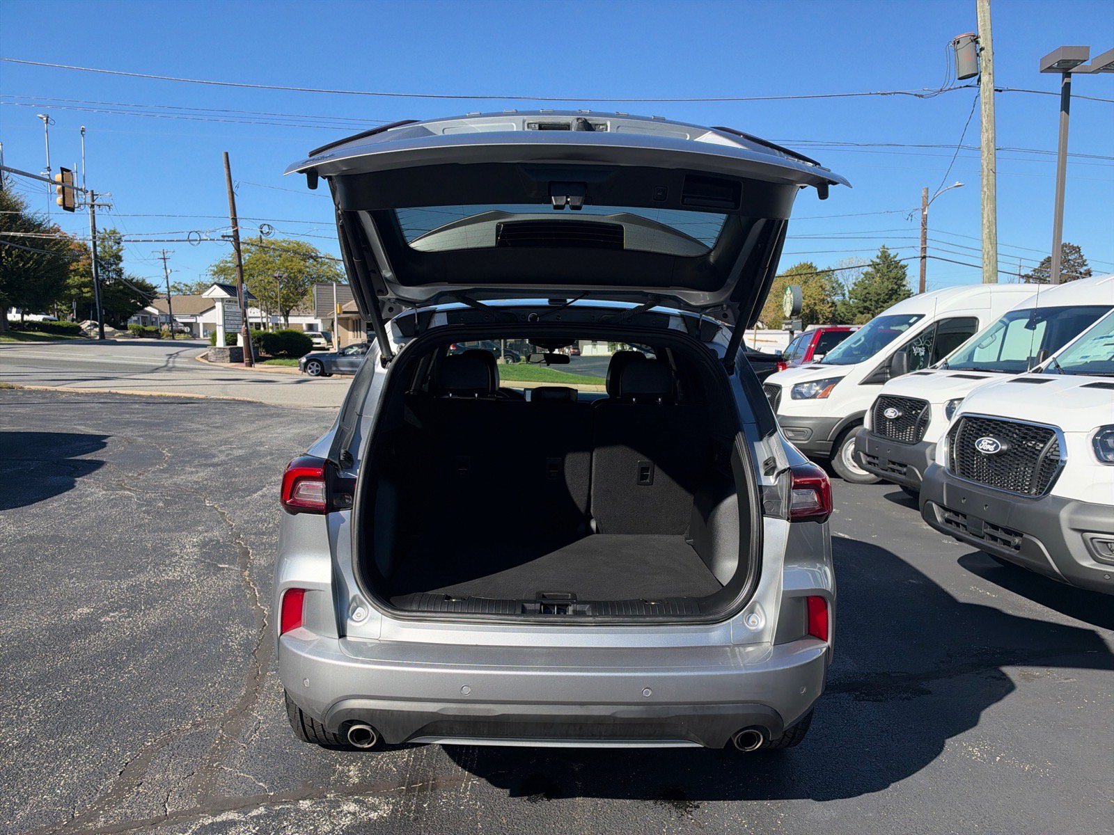 Certified 2023 Ford Escape ST-Line w/ Tech Pack #1 AWD/4WD image 14
