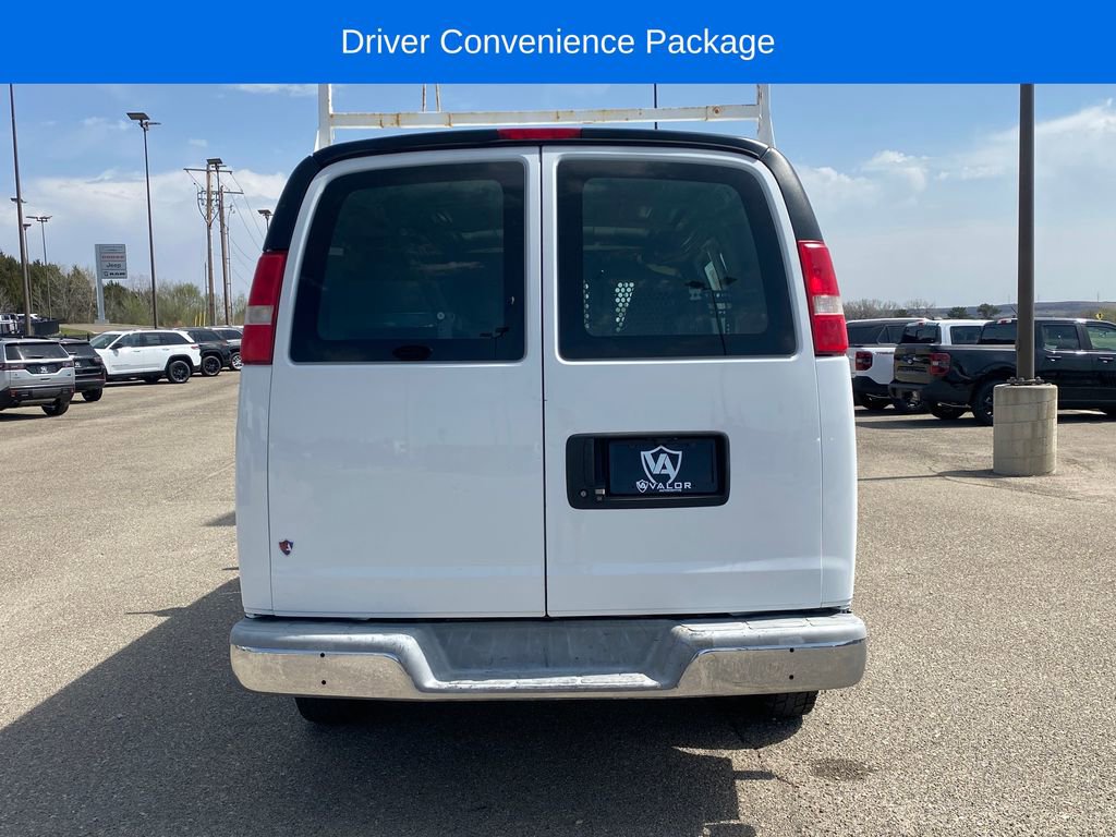 Used 2018 GMC Savana 2500 w/ Driver Convenience Package RWD image 5