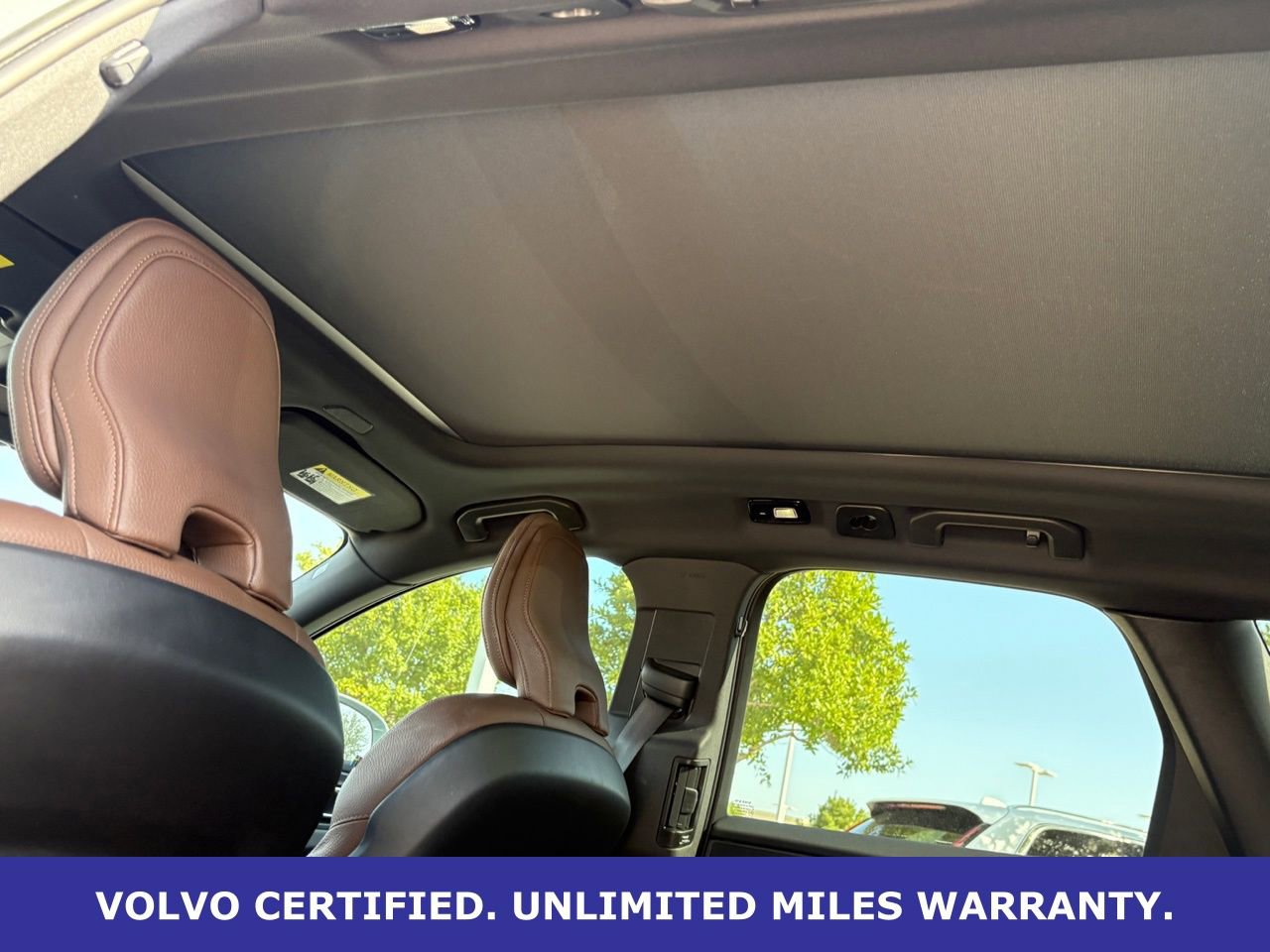 Certified 2023 Volvo XC60 T8 Plus w/ Protection Package Premier image 31