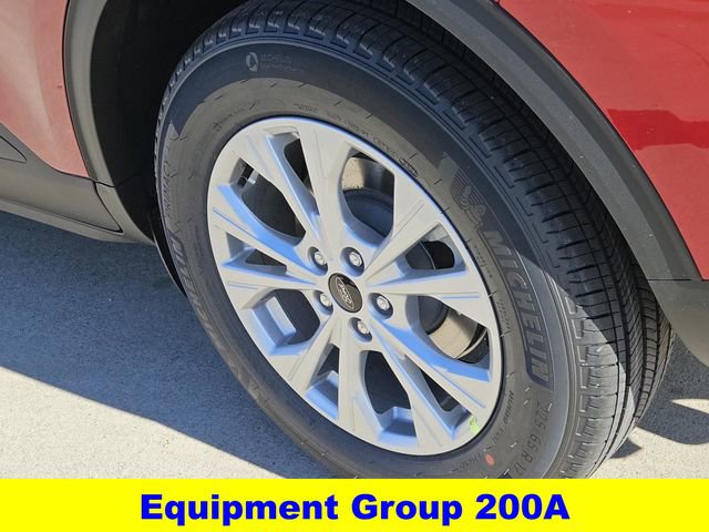 New 2026 Ford Escape Active image 8