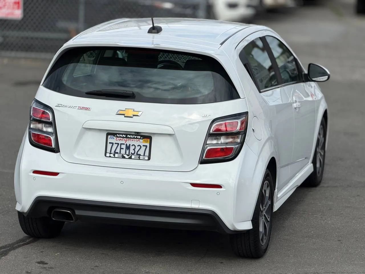 Used 2017 Chevrolet Sonic LT w/ Convenience Package FWD image 15