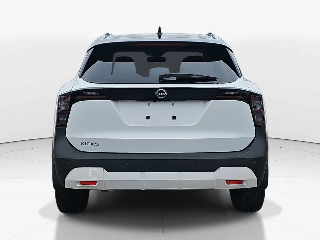 New 2026 Nissan Kicks SV w/ SV Premium Package FWD image 6