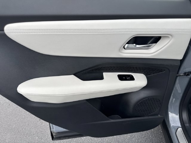 Certified 2024 Nissan Ariya AWD image 12