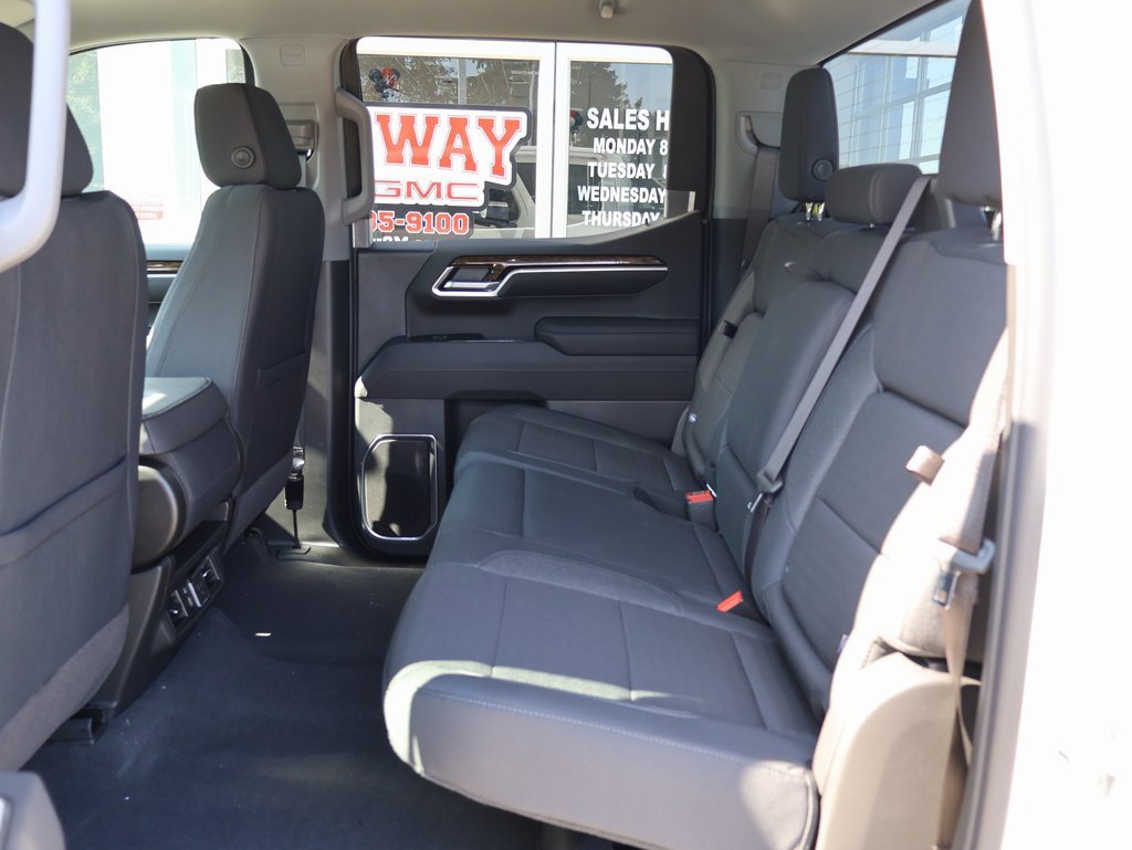 New 2026 GMC Sierra 1500 Elevation image 27