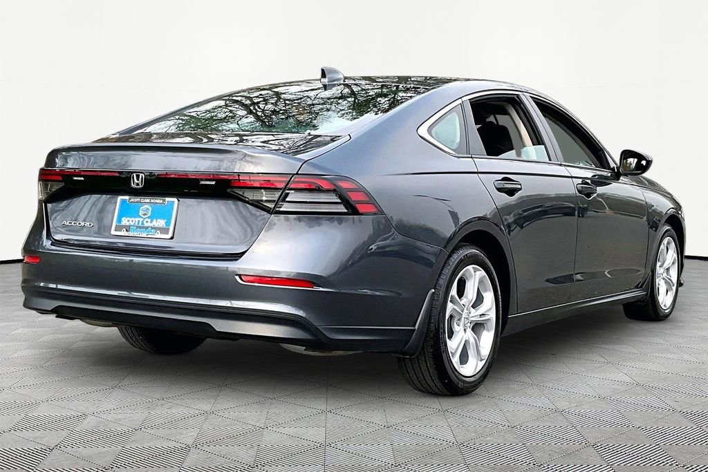 Used 2025 Honda Accord LX image 6