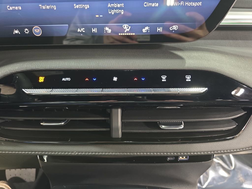New 2026 Buick Enclave Preferred w/ Power Package FWD image 23